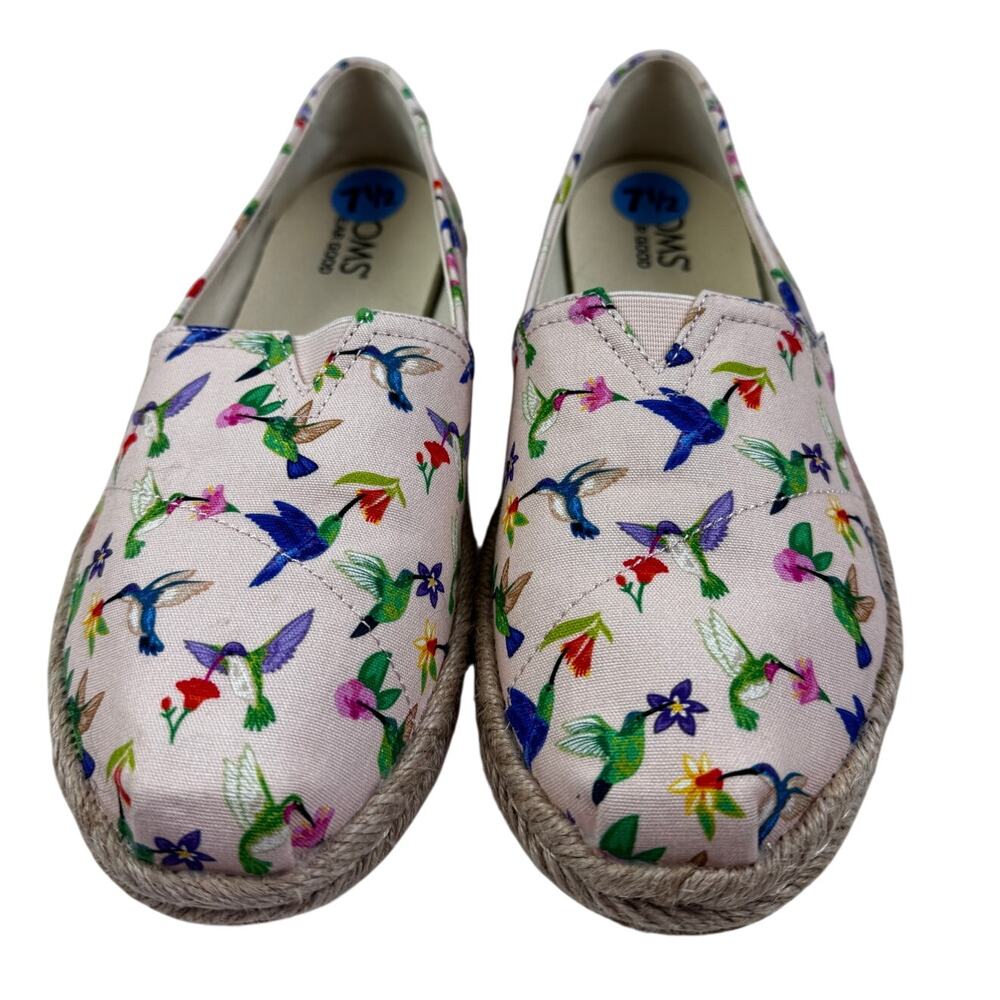 TOMS Classic Limited Edition Hummingbird Print Alpargatas Women's Size 7.5 - Picture 2 of 9